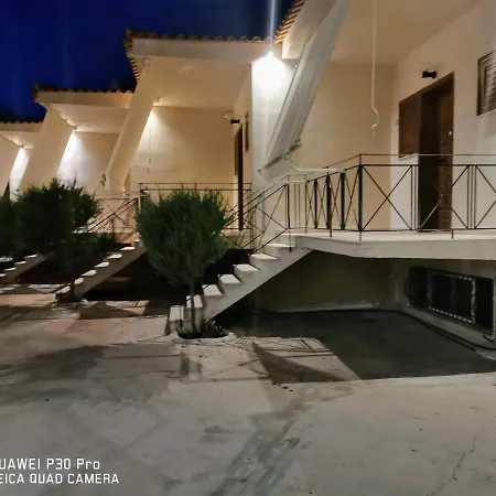 Bungalows A Kontos * Drepano (Argolis)